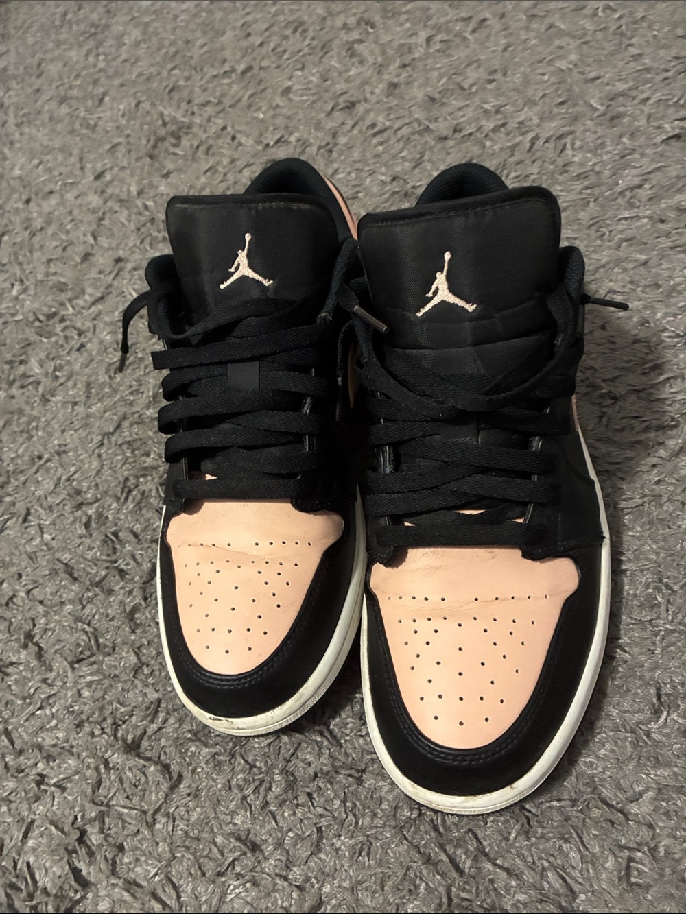 Jordan 1 low crimson tint - Picture 7 of 8